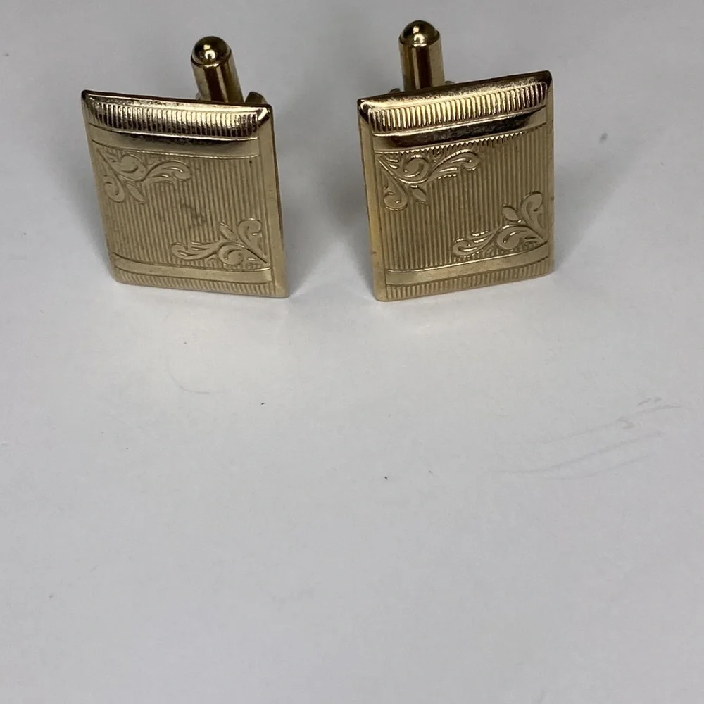 Vintage Gold-Tone Cufflinks With Engraved Floral Design Mens Accessories
